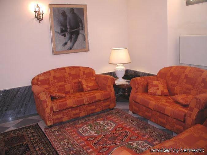 Hotel Novecento Ρώμη Εξωτερικό φωτογραφία