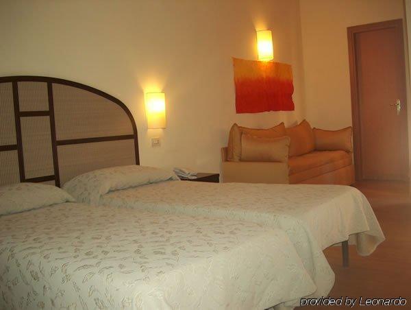 Hotel Novecento Ρώμη Δωμάτιο φωτογραφία